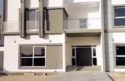 Villa - 5 Bedrooms - 7 Bathrooms for rent in Madinat Al Riyad - Abu Dhabi