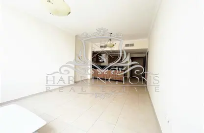 Apartment - 1 Bedroom - 2 Bathrooms for rent in Burj Al Nujoom - Downtown Dubai - Dubai