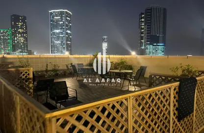 شقة - 2 غرف نوم - 3 حمامات للايجار في الخان - الشارقة