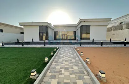 Villa - 4 Bedrooms - 7 Bathrooms for rent in Al Dhait South - Al Dhait - Ras Al Khaimah