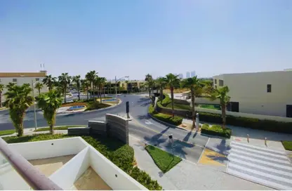Villa - 5 Bedrooms - 4 Bathrooms for rent in Greenwoods - DAMAC Hills - Dubai