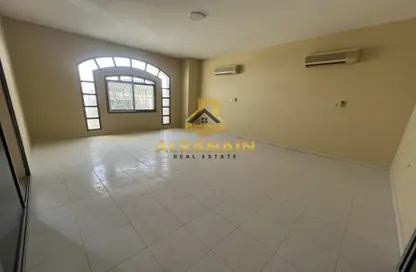 شقة - 3 غرف نوم - 3 حمامات للايجار في حي المطاوع - المطوع - العين