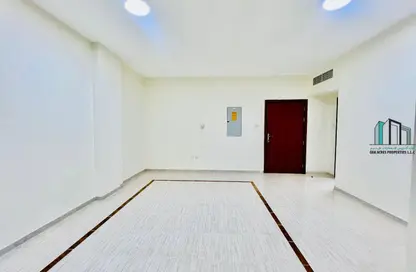 شقة - 2 غرف نوم - 2 حمامات للايجار في برج إس إس لوتاه - البرشاء 1 - البرشاء - دبي