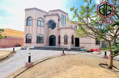 Villa - 5 Bedrooms - 6 Bathrooms for rent in Al Warqa'a 3 - Al Warqa'a - Dubai