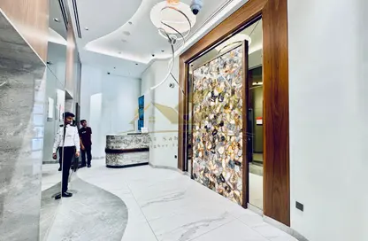 Penthouse - 3 Bedrooms - 4 Bathrooms for rent in Jumeirah Garden City - Al Satwa - Dubai