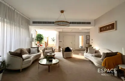 Villa - 4 Bedrooms - 5 Bathrooms for rent in Legacy Nova Villas - Jumeirah Park - Dubai