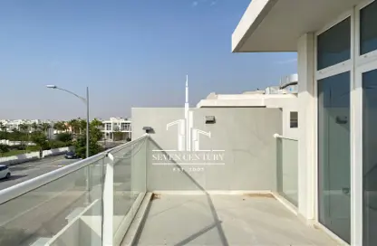 Villa - 3 Bedrooms - 4 Bathrooms for sale in Basswood - Damac Hills 2 - Dubai