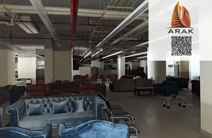 Show Room - Studio - 4 Bathrooms for rent in Al Mowaihat 3 - Al Mowaihat - Ajman