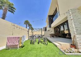 Villa - 3 bedrooms - 3 bathrooms for sale in Brookfield 1 - Brookfield - DAMAC Hills - Dubai