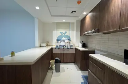 شقة - غرفة نوم - 2 حمامات للايجار في أبتاون الزاهية - الزاهية - تجارية مويلح - الشارقة