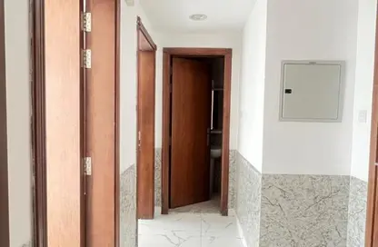 Apartment - 1 Bedroom - 2 Bathrooms for rent in Oasis Tower - Al Rashidiya 1 - Al Rashidiya - Ajman