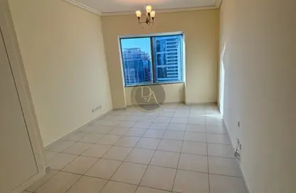 Apartment - 2 Bedrooms - 2 Bathrooms for rent in 21st Century Tower - Sheikh Zayed Road - Dubai
