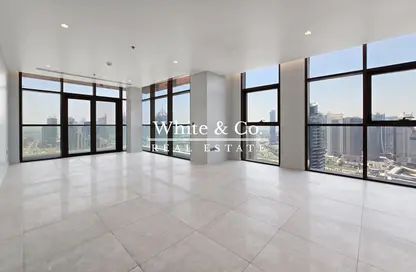 Apartment - 3 Bedrooms - 4 Bathrooms for rent in No.9 - Dubai Marina - Dubai