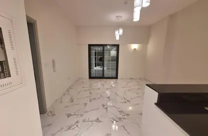 Apartment - 1 Bedroom - 2 Bathrooms for rent in Kappa Acca 2 - Dubai Land Residence Complex - Dubai