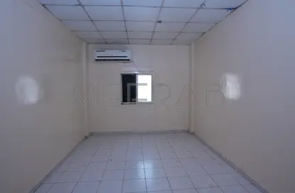 Staff Accommodation - Studio - 7+ Bathrooms for rent in Al Quoz 3 - Al Quoz - Dubai