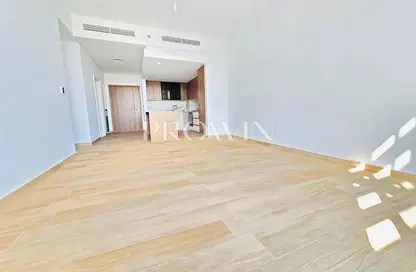 Apartment - 2 Bedrooms - 3 Bathrooms for rent in Hamilton House - Jumeirah Village Circle - Dubai