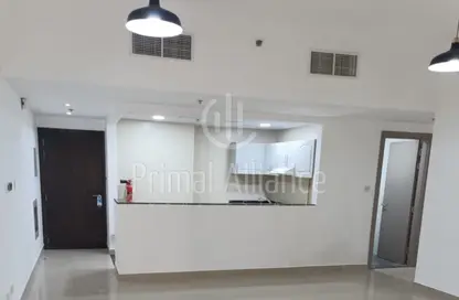 شقة - 2 غرف نوم - 3 حمامات للايجار في برج دانه - قرية الجميرا سركل - دبي