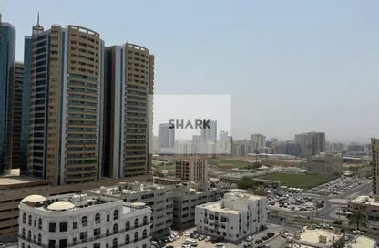 Apartment - 3 Bedrooms - 4 Bathrooms for sale in Oasis Tower - Al Rashidiya 1 - Al Rashidiya - Ajman
