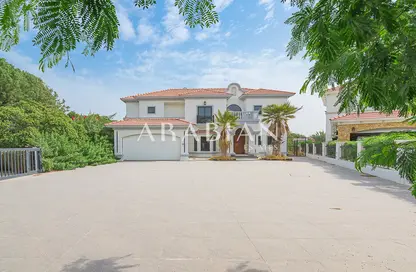 Villa - 4 Bedrooms - 5 Bathrooms for rent in Entertainment Foyer - European Clusters - Jumeirah Islands - Dubai