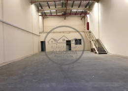 WAREHOUSE WITH MEZZANINE AND 2 OFFICES FOR RENT