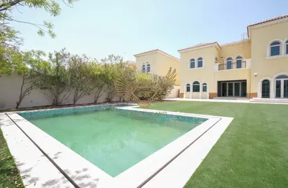 Villa - 3 Bedrooms - 4 Bathrooms for rent in Legacy - Jumeirah Park - Dubai