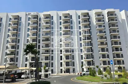 Apartment - 1 Bedroom - 2 Bathrooms for sale in Waters Edge - Yas Island - Abu Dhabi