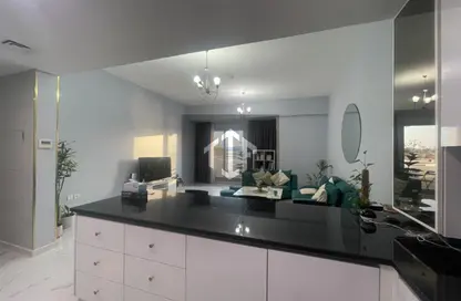 Apartment - 2 Bedrooms - 4 Bathrooms for rent in 5th Avenue - Al Furjan - Dubai