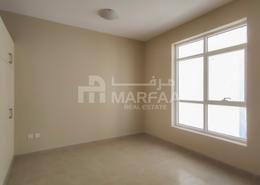Brand New Bldg-3BHK - NO COMMISSION - Free Parking