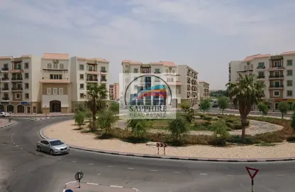 شقة - غرفة نوم - 2 حمامات للبيع في L11 - طراز يوناني - المدينة الدولية - دبي