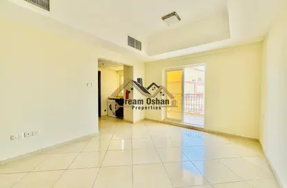 شقة - 1 حمام للايجار في 4 الورسان - الورسان - دبي شقة - 1 حمام للايجار في 4 الورسان - الورسان - دبي