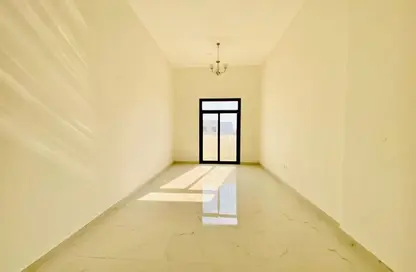 شقة - غرفة نوم - 2 حمامات للايجار في سراب 2 - الجادة - الشارقة