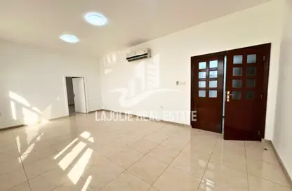 Apartment - 3 Bedrooms - 3 Bathrooms for rent in Al Manaseer - Abu Dhabi