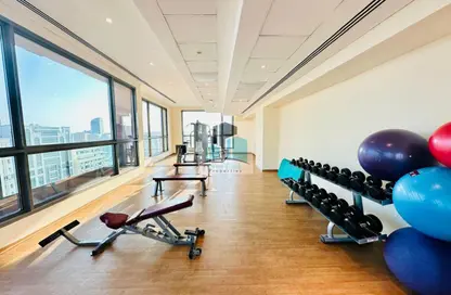 شقة - 3 غرف نوم - 4 حمامات للايجار في برج المرجان - شارع الفلاح - وسط المدينة - أبوظبي