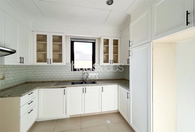 15820017 - Property Image 2