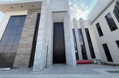 فيلا - 5 غرف نوم - 6 حمامات للبيع في حوشي - البادي - الشارقة