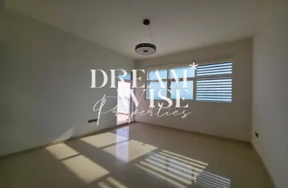 شقة - غرفة نوم - 2 حمامات للايجار في جزيرة السعديات - أبوظبي شقة - غرفة نوم - 2 حمامات للايجار في جزيرة السعديات - أبوظبي