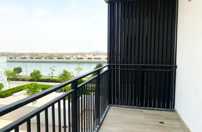 Apartment - 1 Bedroom - 1 Bathroom for rent in Waters Edge - Yas Island - Abu Dhabi
