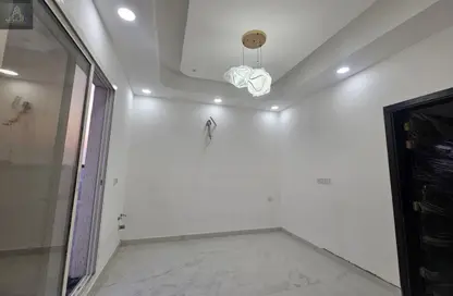 Villa - 5 Bedrooms - 7 Bathrooms for sale in Al Yasmeen 1 - Al Yasmeen - Ajman
