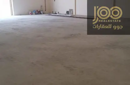Warehouse - Studio for rent in Umm Al Thuoob - Umm Al Quwain