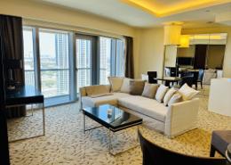صورةغرفة المعيشة / غرفة الطعام لـ: شقة - 1 غرفة نوم - 1 حمام للبيع في فندق العنوان دبي مول - دبي وسط المدينة - دبي, صورة 1