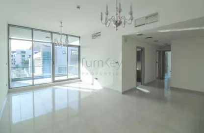 Empty Room image for: Apartment - 2 Bedrooms - 4 Bathrooms for sale in The Polo Residence - Meydan Avenue - Meydan - Dubai, Image 1