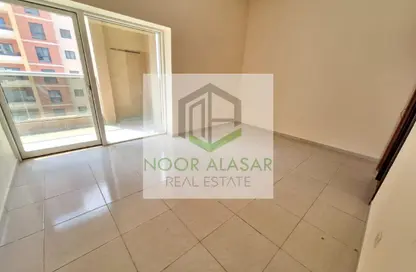 شقة - 2 غرف نوم - 3 حمامات للايجار في برج النور ٤ - النهدة 2 - النهدة - دبي - دبي