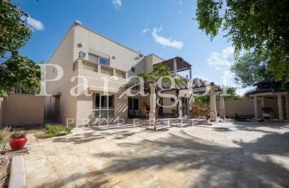 Villa - 5 Bedrooms - 6 Bathrooms for rent in Meadows 5 - Meadows - Dubai
