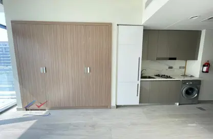 Kitchen image for: Apartment - 1 Bathroom for rent in Azizi Riviera 33 - Meydan One - Meydan - Dubai, Image 1