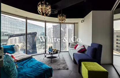 Office Space - Studio for sale in The Binary Tower - Business Bay - Dubai
