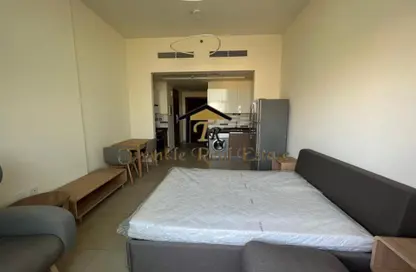 شقة - 1 حمام للايجار في عزيزي بلازا - الفرجان - دبي