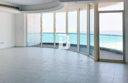 Empty Room image for: Apartment - 4 Bedrooms - 6 Bathrooms for rent in Bel Ghailam Tower - Corniche Road - Abu Dhabi, Image 1