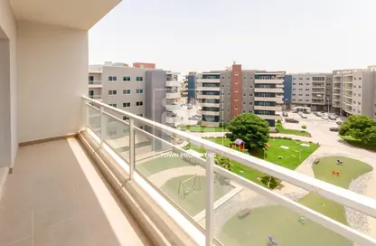 شقة - غرفة نوم - 2 حمامات للبيع في الريف داون تاون - مشروع الريف - أبوظبي
