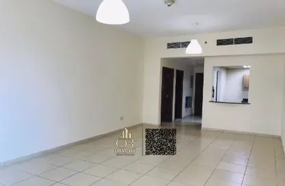 شقة - غرفة نوم - 2 حمامات للبيع في أورينت تاور 2 - أورينت تاور - البستان - عجمان