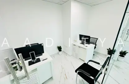 Office Space - Studio - 1 Bathroom for rent in Al Shindagah - Dubai